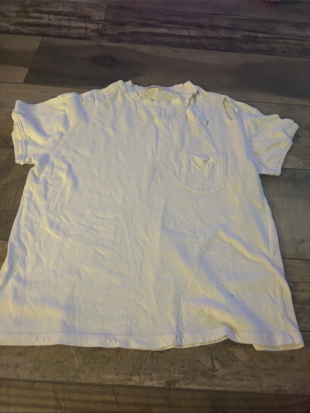Women’s we the free Classic White size XS Pocket Tee - Lightweight Casual Shirt